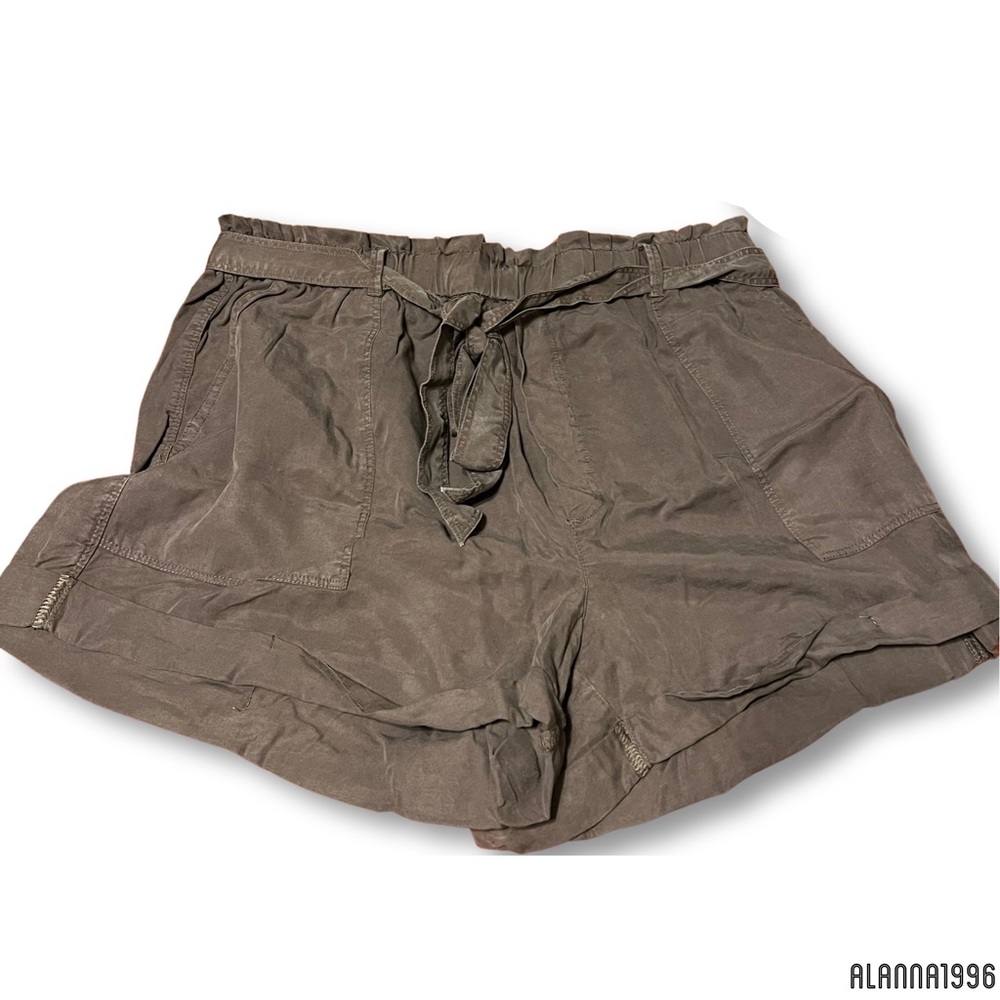 American Eagle Paper bag waist shorts - brown